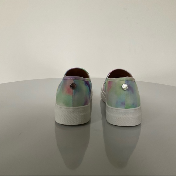 Steve Madden, size 9, tie-dye slip on sneakers, NWOT - Picture 4 of 7